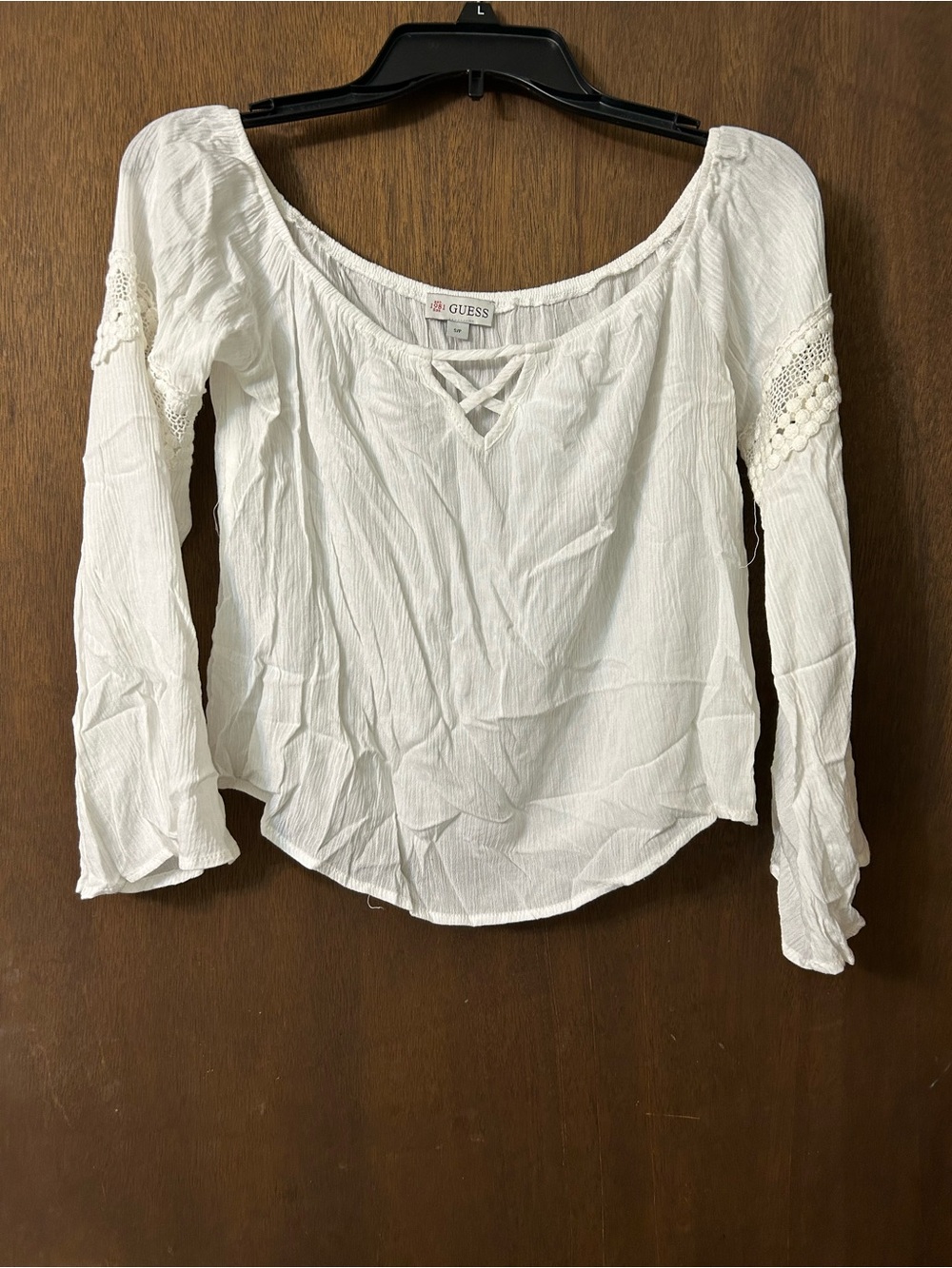 GUESS-Never Worn, but I took the Tag off. White Crochet-Inset Peasant Top. S-S/P
